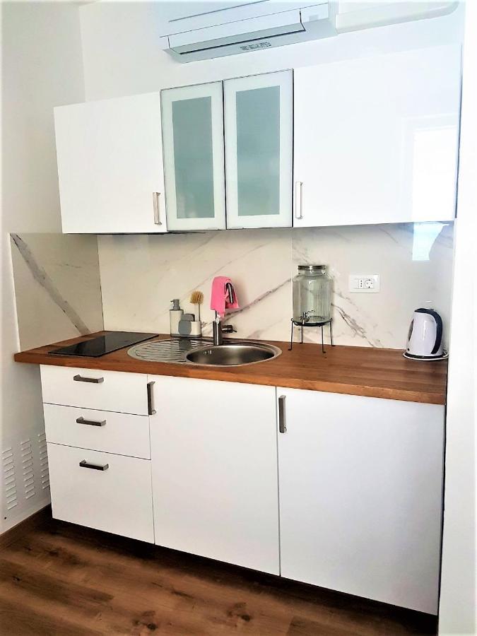 Apartma Soncek Izola Extérieur photo